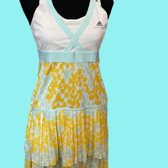 Stella McCartney x Adidas. European size 40 US Medium - Picture 2 of 7